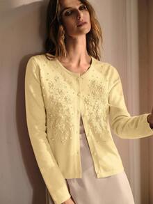 MOTF PREMIUM ÁO KHOÁC CARDIGAN CỔ TRÒN TRANG TRÍ NGỌC TRANG TRÍ CHO NỮ, MÙA THU - Màu be - Xem 3