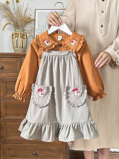 Vintaside Kids 2 件套复古刺绣彼得潘领衬衫 + 深色刺绣口袋围裙连衣裙套装，返校季