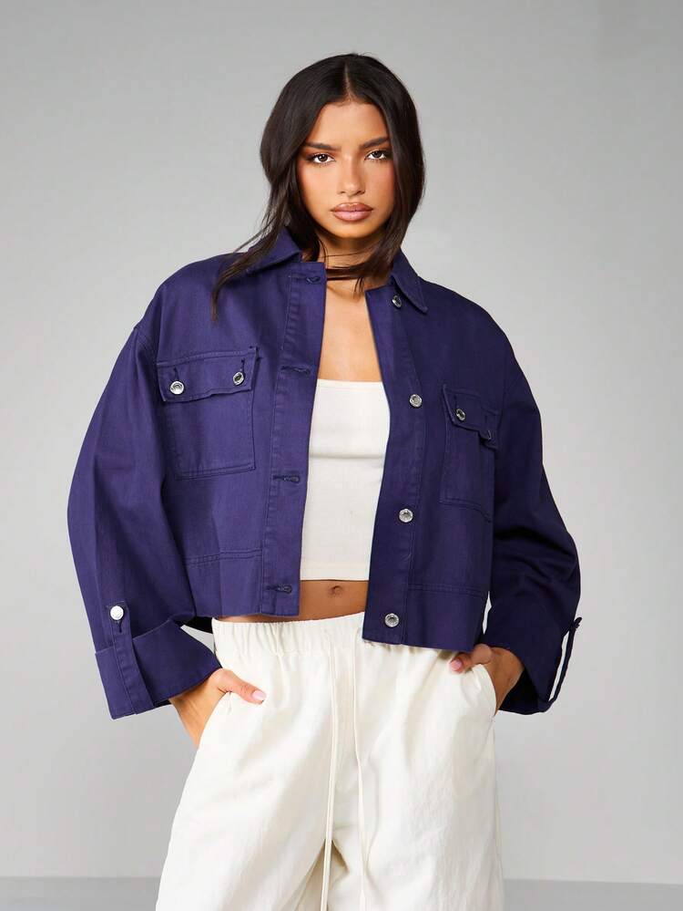 MISSGUIDED Veste utilitaire en denim surdimensionnée avec fermeture boutonnée, grandes poches, manches retroussés. Vêtement décontracté et pratique pour l'automne et l'hiver
