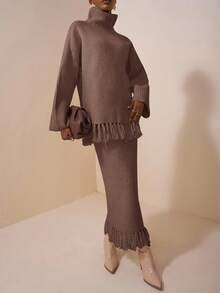 Zivah 2025新款秋季 秋冬休闲 简约 街头 日常 约会 生日 派对 旅行季 保暖 优雅 通勤 上班族 网红 高领 露肩 长袖 流苏下摆 宽松长款毛衣+紧身裙 长裙 直筒裙 半裙 流苏套装 白色毛衣套装 女士毛衣两件套-B - 摩卡棕 - 查看 8