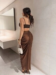 Shopreo 女士时尚纯色褶皱半身裙 - 咖啡棕 - 查看 2