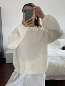 DAZY 女式简约休闲纯色 3D 花朵圆领落肩毛衣，秋冬 - 米色 - 查看 4