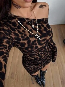 Coolane 女式春装新年夜约会罗纹针织褶饰不对称领口修身半身裙