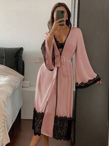 DAZY Conjunto de pijama para mujer: Bata con cinturón de encaje de color contrastante y camisón de dormir de otoño e invierno - Rosa vieja - Ver 5