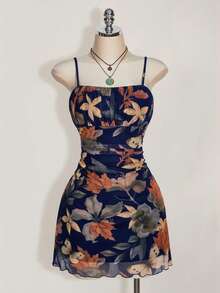 SHEIN ICON Plus Size Women Summer Vacation & Back To School Clothes, Vintage Maple Leaf Print Pleated Dress, Suitable For Summer