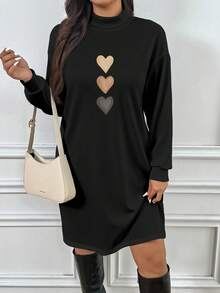 SHEIN Frenchy 感恩节休闲彩色心形印花大码女式黑色高领长袖连衣裙，秋冬，黑色迷你连衣裙 - 彩色 - 查看 1