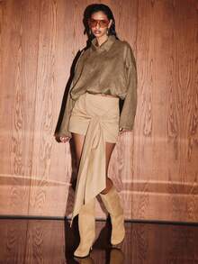 KIZN 系带迷你裙，可调节裹身设计，优雅高腰，适合派对、夜店、晚宴、商务休闲等各种场合，时尚别致。 - 黃色 - 查看 4