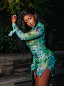 PeachySprinkles 春夏碎花透视立领网纱开衩包臀长袖连衣裙 - 彩色 - 查看 3