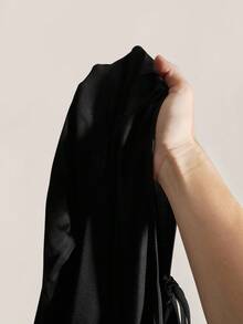 SHEIN ICON 大码女式性感复古 Y2K 风格褶饰前喇叭袖黑色连衣裙 - 黑色 - 查看 8