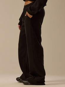 MUSERA ESSENTIALS 阔腿弹力腰慢跑裤 休闲日常宽松基础款运动裤 - 黑色 - 查看 3