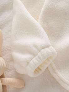 Genkimix Kids 1件女童卫衣，2025春秋新款韩版高领上衣，儿童半拉链抓绒面料刺绣英文套头衫，弹性袖口，百搭休闲装 - 杏色 - 查看 4