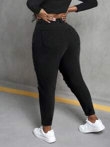 SHEIN EZwear 大码性感紧身弹力破洞蕾丝拼布牛仔裤 - 黑色 - 查看 2