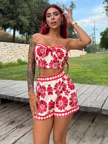 Bearsaez Nouveau ensemble 2 pièces avec Top tube floral bleu et blanc avec lien et short taille élastique forme trapèze pour vacances - Rouge et Blanc - Voir 1