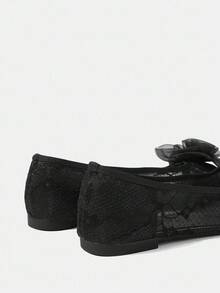 CUCCOO HITCHD 女士花卉刺绣蕾丝尖头平底鞋，优雅甜美浪漫时尚舒适，适合哥特式、正式礼服、婚礼、派对、万圣节、圣诞节、情人节 - 黑色 - 查看 10