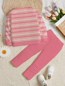 SHEIN Leap Crew 2 件套 Tween 女童休闲奶油粉色条纹迷你标志草莓印花运动衫和紧身裤套装，多巴胺颜色，舒适圆领长袖，适合秋冬季 - 彩色 - 查看 4