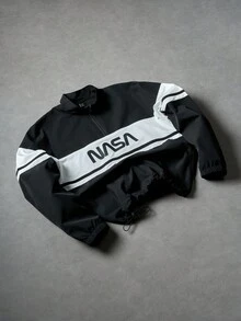 Manfinity EMRG Men's Casual Stand Collar Long Sleeve Jacket, Windbreaker/Outdoor Windbreaker,Winter Half Zip Stand Collar Jacket With Letter Graphic, Adjustable Drawstring Hem, Suitable For Daily Wear, Outdoor Activities, Sports, Casual, School, Party, Music Festival. Can Be Given As A Gift To Friends And Boyfriends