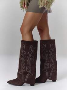 MUSERA 棕色绒面革翻边刺绣高跟牛仔靴 - 棕色 - 查看 1