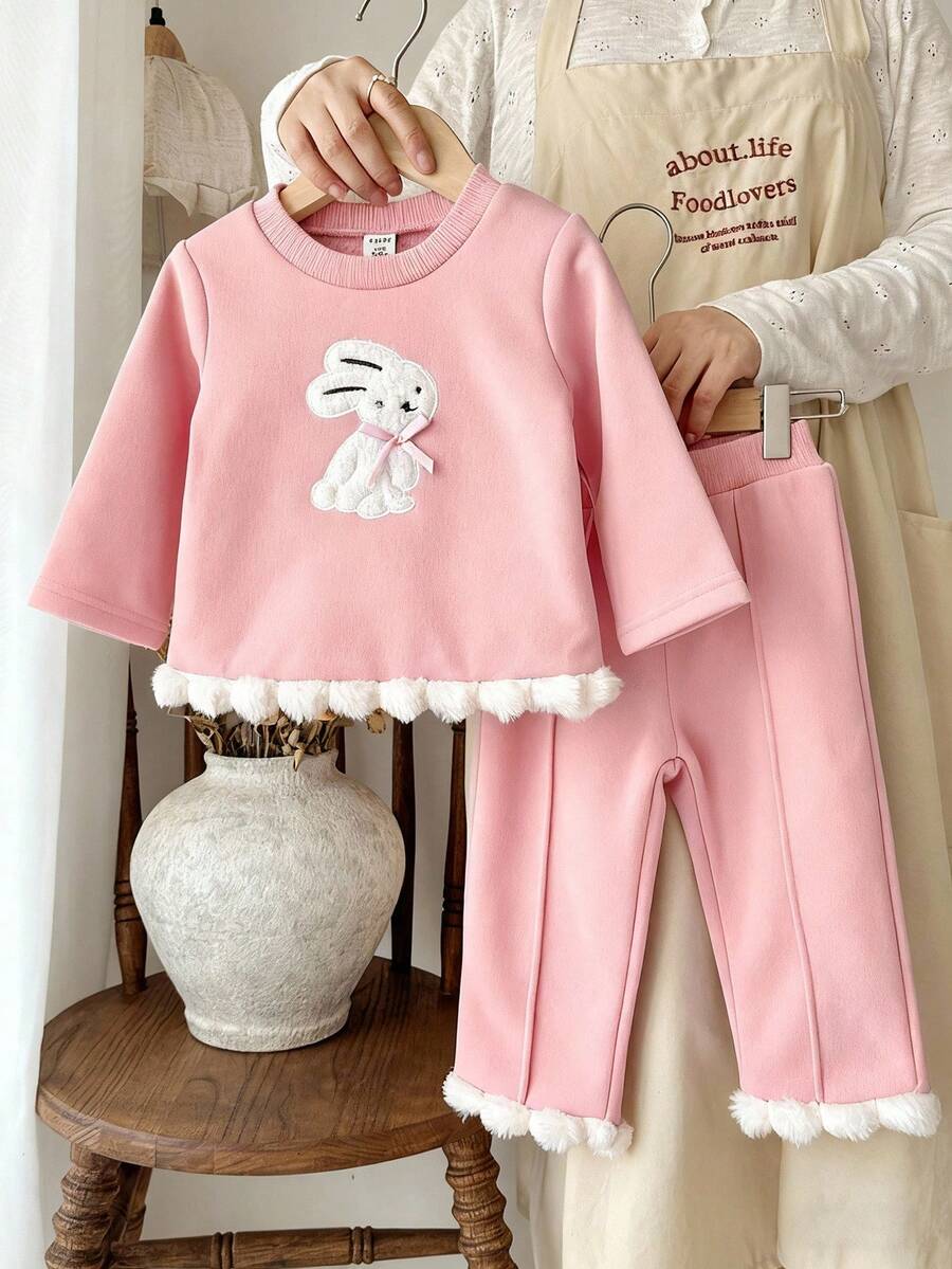 SHEIN 女婴休闲可爱兔子刺绣毛绒下摆圆领长袖针织上衣和喇叭裤套装，秋冬 - 粉色 - 查看 1