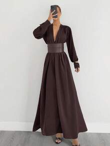 Siren Gaze Elegante ropa de otoño marrón para mujeres, nuevo vestido largo con cintura ceñida de cuello en V profundo y cinturón de PU con estilo de dinero viejo de lujo para ropa de invierno para mujeres, adecuado para trabajo, casual de negocios, fiesta, Halloween, Navidad, Acción de Gracias, Año Nuevo, vestido de fiesta largo y elegante casual para otoño e invierno