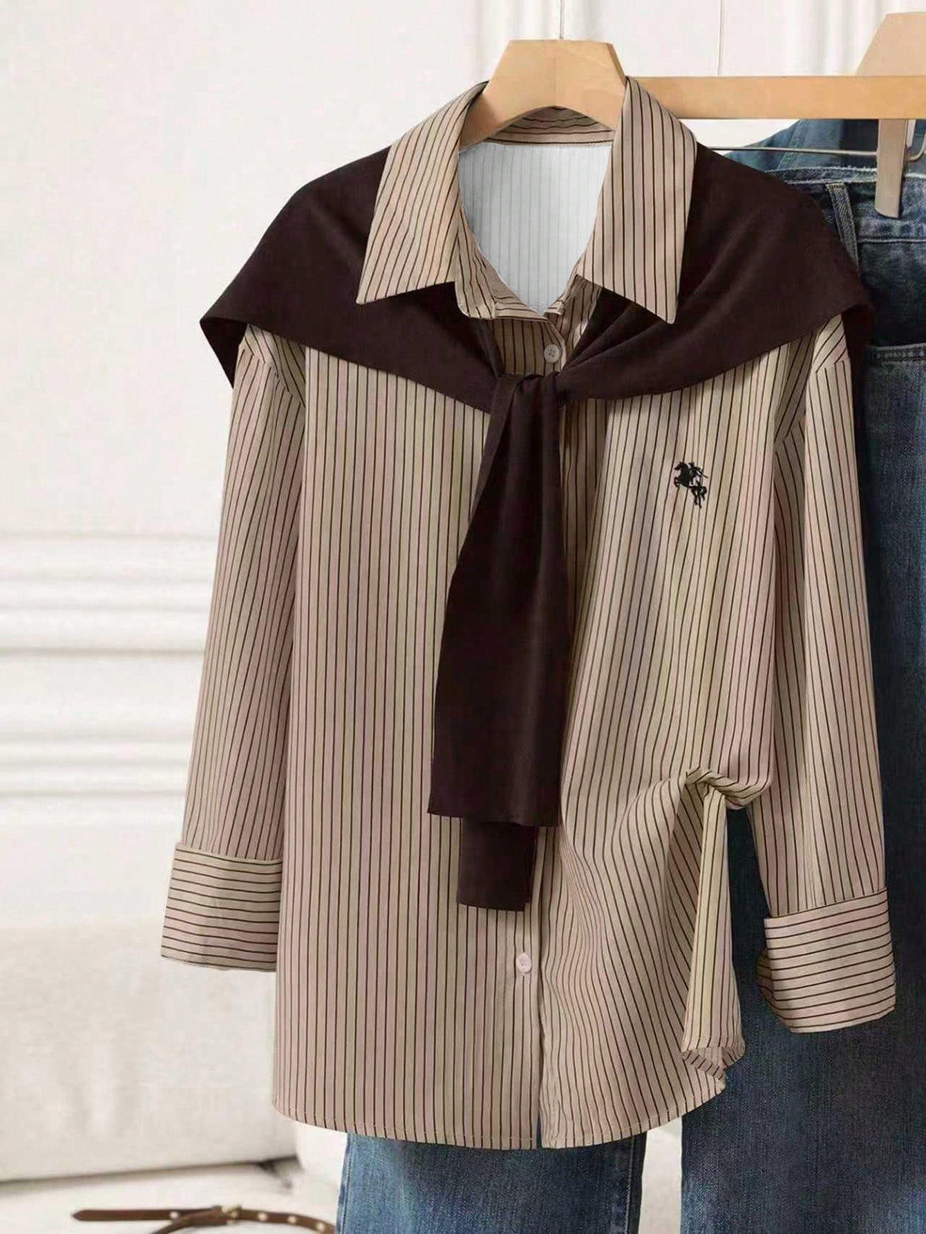 Resyla قميص نسائي كاجوال بياقة عادية وأكمام طويلة،...