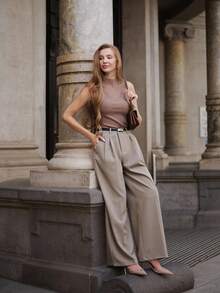 Anewsta 水钻刺绣无袖高领毛衣背心，紧身针织上衣