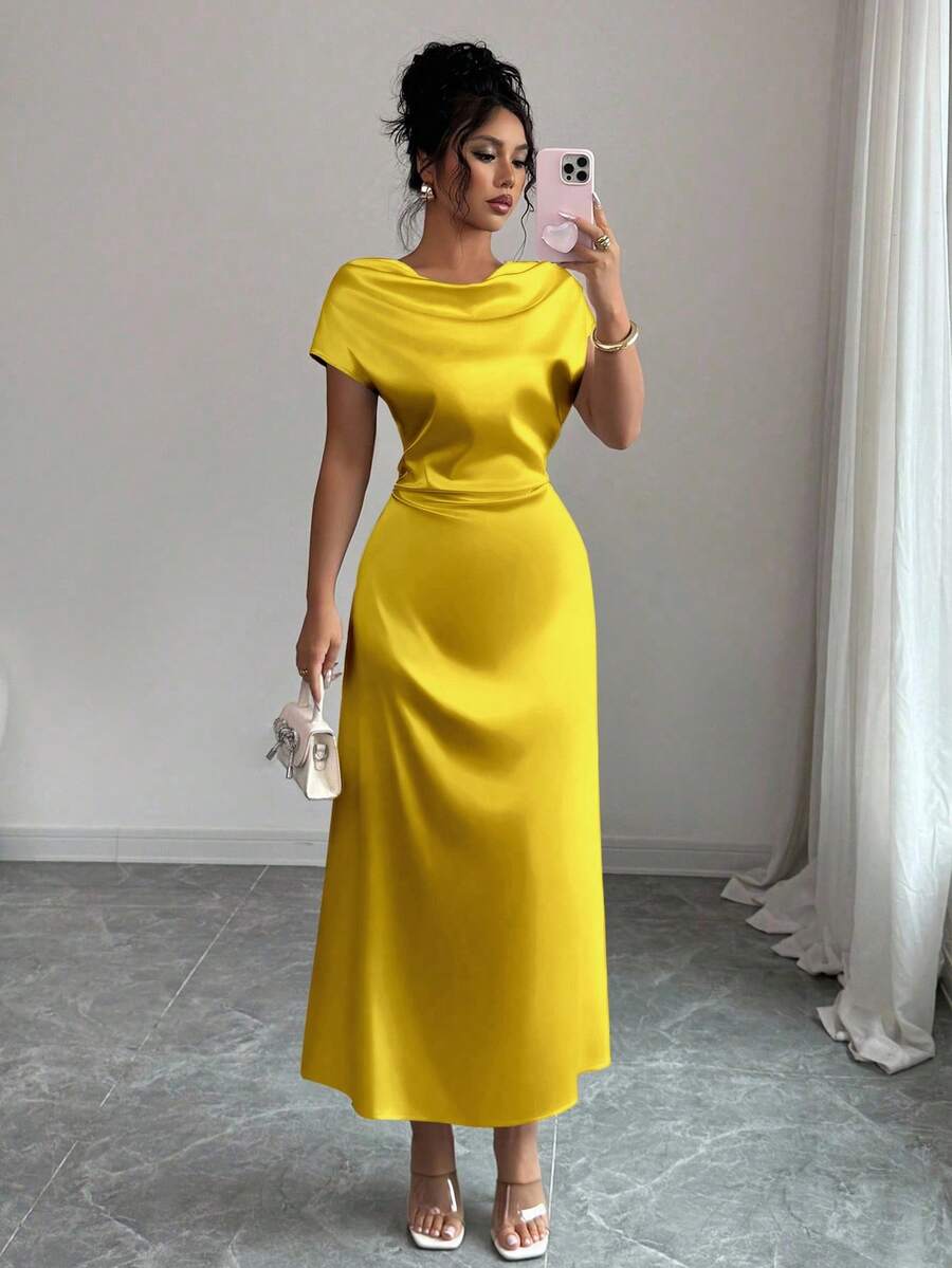 Rafferiza 女士优雅约会/通勤高领系带缎面短袖连衣裙 - 金色 - 查看 1