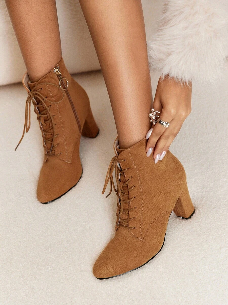 Daringsoles بوت الكاحل ذات الكعب السميك مع سحاب جانبي وأربطة للنساء، بوت الكاحل عصرية