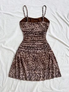 Soleia 女式夏季度假蓝白花卉网眼吊带裙 - 棕色 - 查看 2