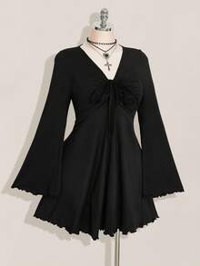 SHEIN ICON 大码女式性感复古 Y2K 风格褶饰前喇叭袖黑色连衣裙 - 黑色 - 查看 5