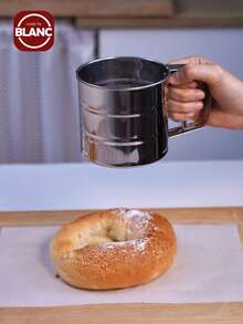 1入組不銹鋼麵粉篩銀色手持式自動糖粉篩搖動烘焙篩