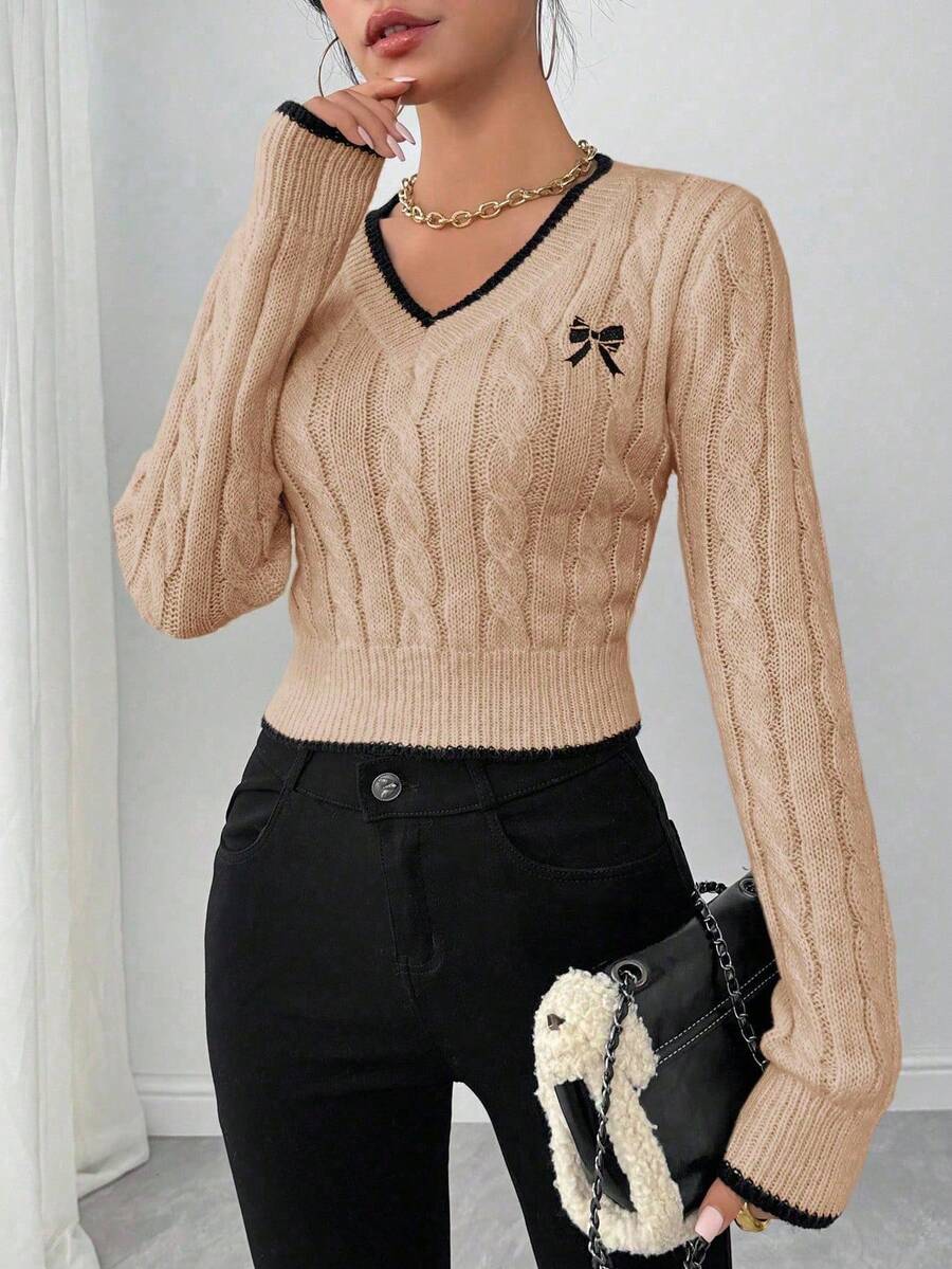 LanaWest 秋冬时尚蝴蝶刺绣V领粗针织女套头衫 - 杏色 - 查看 1