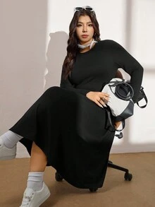 Zelara 大码女士秋冬长裙，圆领黑色，收腰设计，A字廓形，伞状裙摆，休闲舒适，尽显复古韵味，适合通勤穿着。黑色连衣裙，复古风格连衣裙，长款连衣裙，女士秋冬连衣裙，女士冬季服装，女士圣诞服装，女士休闲日常装，商务休闲装，商务休闲派对连衣裙，外出连衣裙，通勤外套，女士复古风格连衣裙，时尚精致连衣裙，金属纽扣连衣裙，商务连衣裙，派对连衣裙 - 黑色 - 查看 5