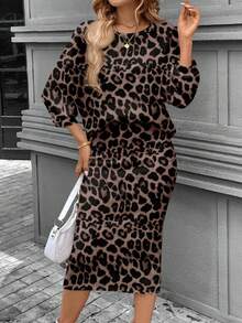 SHEIN LUNE 女士豹纹蝙蝠袖T恤和修身半裙两件套休闲套装，适合秋冬季节穿着。 - 彩色 - 查看 3