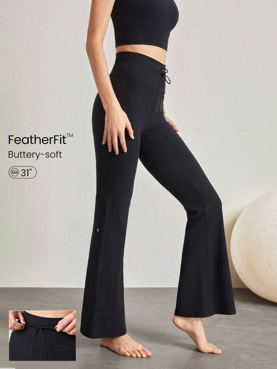 GLOWMODE 31 英寸 FeatherFit™ 可调节抽绳腰部喇叭紧身裤 低冲击瑜伽日常 - 黑色 - 查看 1