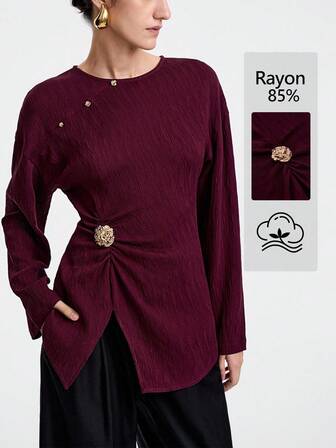 Aalyst Women's Elegant Chic Luxury Minimalist Design Casual Vacation Office Commute Vintage Style Solid Color Round Neck Textured Fabric Drop Shoulder Long Sleeve Shirt With Metal Decor And Ruched Hem Slit, Suitable For Spring, Autumn And Winter