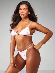 MISSGUIDED 女士心形印花三角形文胸和丁字裤套装情人节粉色内衣套装，配有双肩带精致领结细节内衣礼品套装 - 粉色 - 查看 4