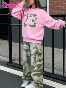 SHEIN Explorewe Streecool Tween Girl 女童休闲宽松简约数字图案圆领长袖运动衫 + 直筒迷彩裤 2 件套 - 粉色 - 查看 3