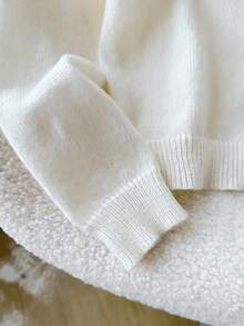 SHEIN 青少年女孩宽松休闲简约舒适圆领前开纯色毛衣秋冬女孩服装 - 米色 - 查看 4