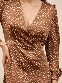 lacRébo Đầm Maxi Họa Tiết Động Vật Màu Nâu Cổ Chữ V Tay Dài Kiểu Quấn Có Eo Ôm - màu nâu - Xem 8