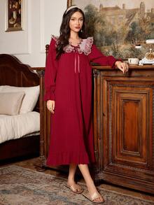 PalaceNights 女士撞色花卉刺绣荷叶边长袖睡裙，度假风，冬季，宽松睡衣 - 酒紅色 - 查看 7