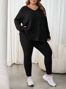 SHEIN CURVE+ Plus Size Casual Solid Color V-Neck Ribbed Brushed Long Sleeve T-Shirt