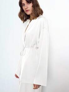 Maija Bộ đồ thu 2025 cho nữ, áo cardigan tay dài buộc dây phía trước bằng vải satin vân chéo màu trơn và quần co giãn cạp chun, phù hợp mặc trong lễ hội âm nhạc, tiệc tùng, công sở, trang phục công sở, áo cánh thanh lịch - trắng - Xem 3