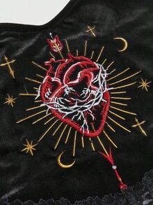 ROMWE Goth 女式 Y2K 时尚街头哥特暗朋克风格红心刺绣天鹅绒拼布蕾丝丝带系带短款上衣，夏季 - 黑色 - 查看 3