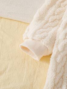 SHEIN 女婴可爱休闲针织提花羊毛连帽连体衣，秋冬 - 米色 - 查看 4