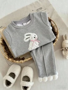 SHEIN Baby Girls Casual Cute Rabbit Embroidery Fuzzy Hem Round Neck Long Sleeve Knit Top And Flare Leg Pants Set, Autumn/Winter - Grey - View 3