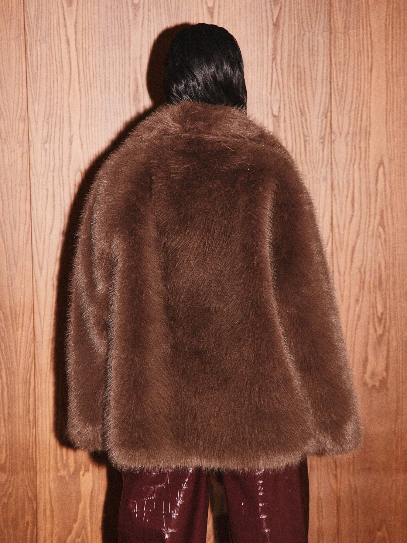 KIZN Plush Faux Fur Coat With Oversized Collar And Long Sleeves