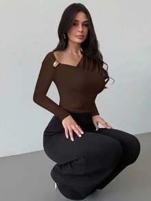 Firerie 女士新款不对称肩部长袖裹身褶皱腰部紧身修身T恤，优雅日常通勤，春夏秋季，返校季，夏季，纯白，机场，外出，度假，假日，休闲上衣 - 咖啡棕 - 查看 9