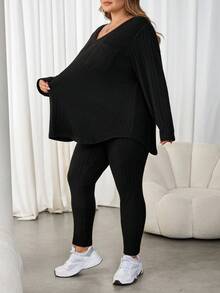 SHEIN CURVE+ Plus Size Casual Solid Color V-Neck Ribbed Brushed Long Sleeve T-Shirt
