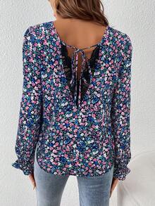 SHEIN Frenchy 碎花印花撞色蕾丝系带荷叶边袖优雅风格衬衫 - 藍色 - 查看 6