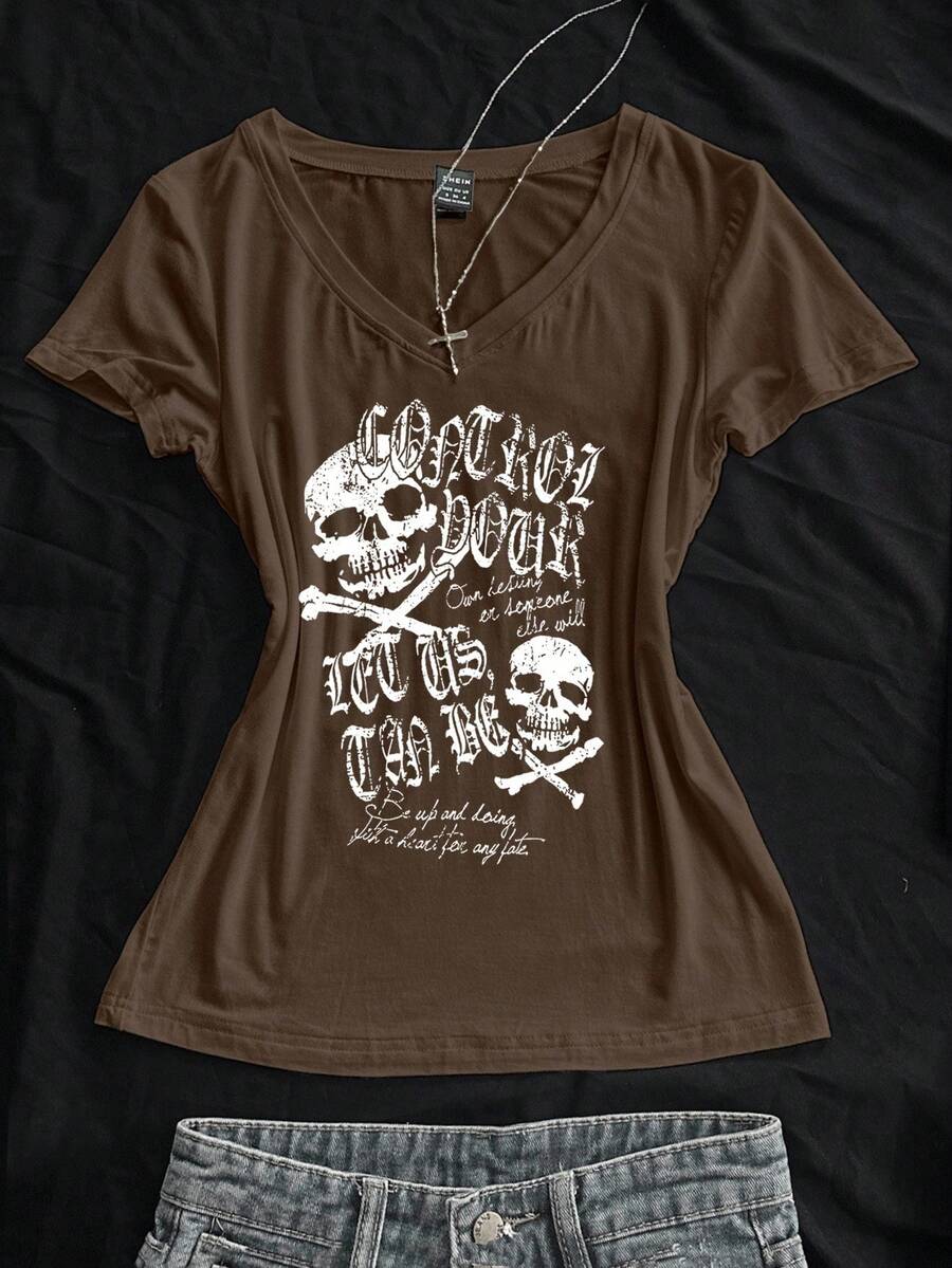 StreetHx Áo thun nữ cổ chữ V bó sát, in hình anime phong cách Punk đầu lâu, màu cà phê, tay ngắn cổ chữ V - Cà phê nâu - Xem 1
